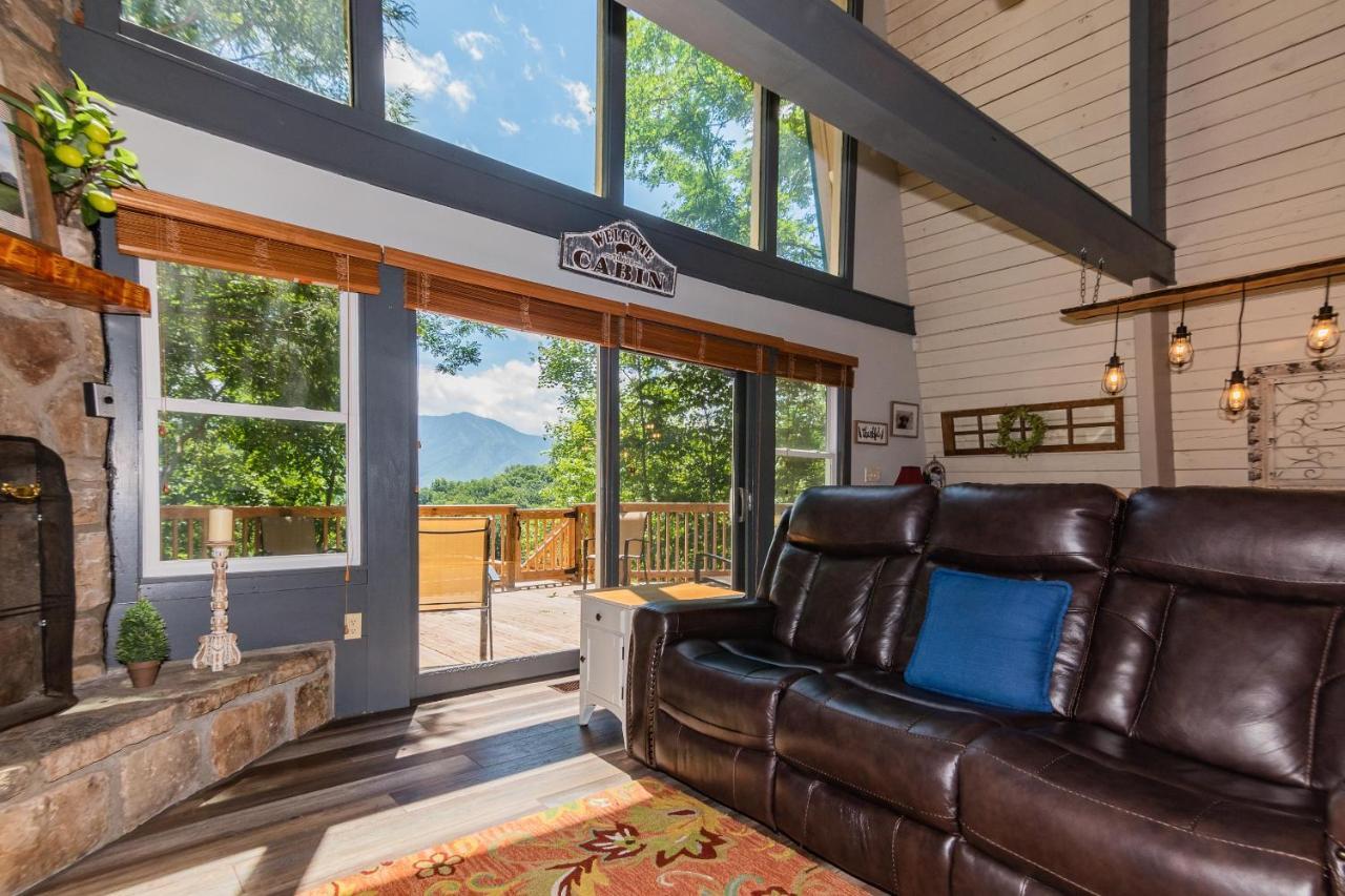 Hummingbird Villa Gatlinburg Exterior photo
