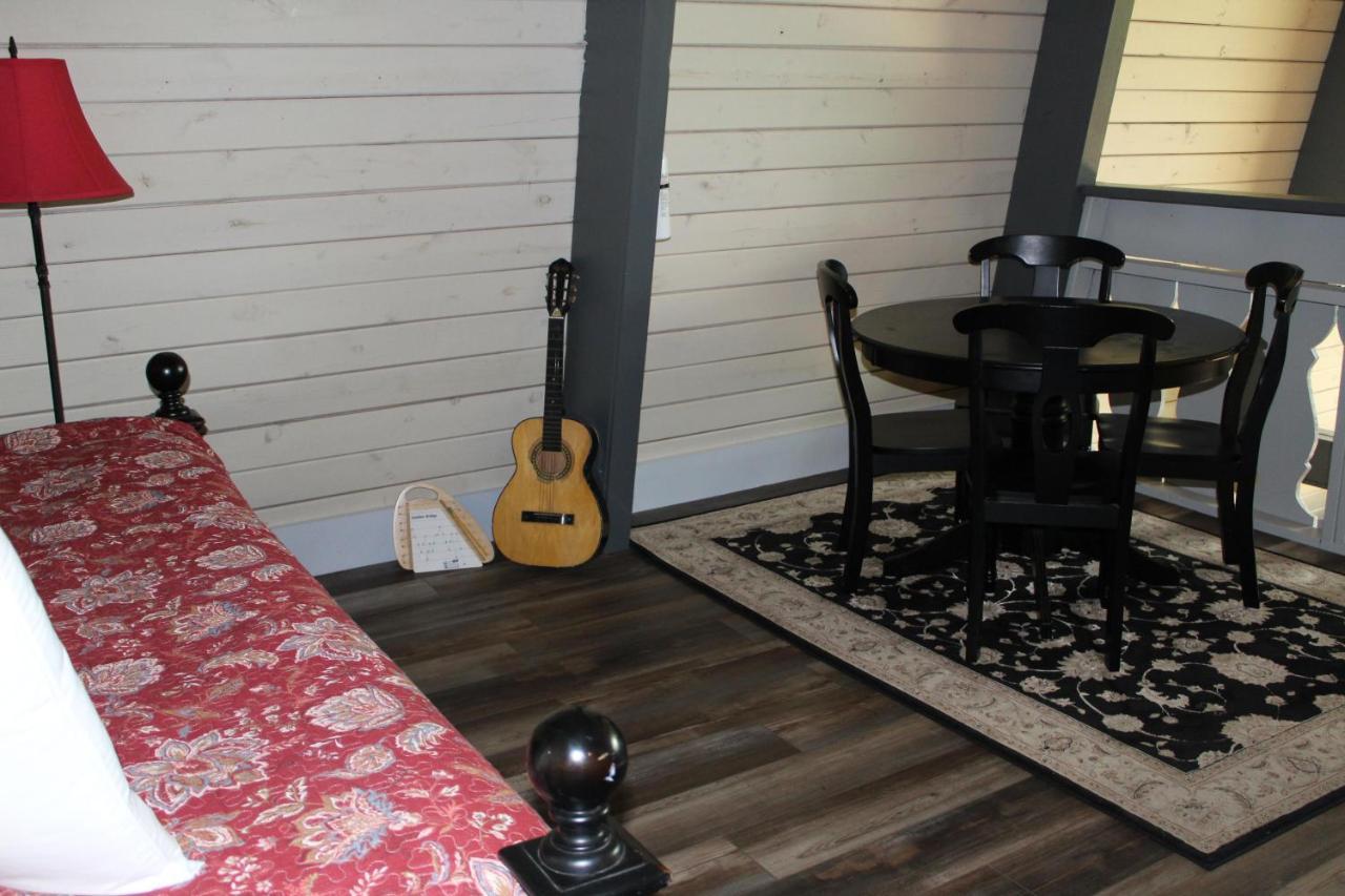 Hummingbird Villa Gatlinburg Exterior photo