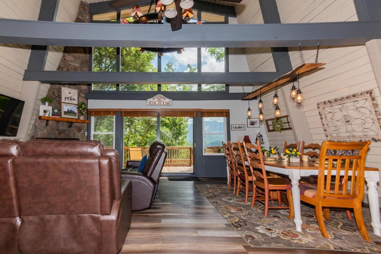 Hummingbird Villa Gatlinburg Exterior photo